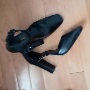 Leather heel size 8